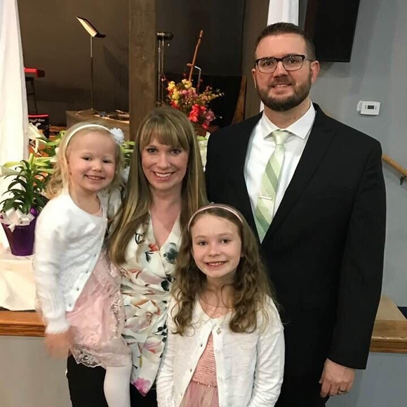 Meet your Posher, Alicia - Picture 1 of 1